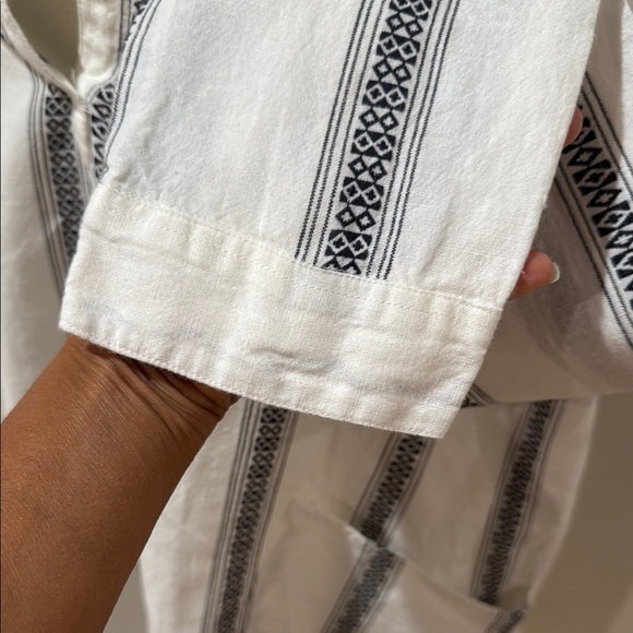 Dylan Clothing Maya Tunic Size L White and Gray Striped Swim Cover-Up - Picture 11 of 14